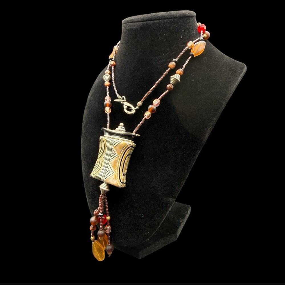 Chicos Bohemian Amber Beaded Pendant Necklace - Brown 19” drop